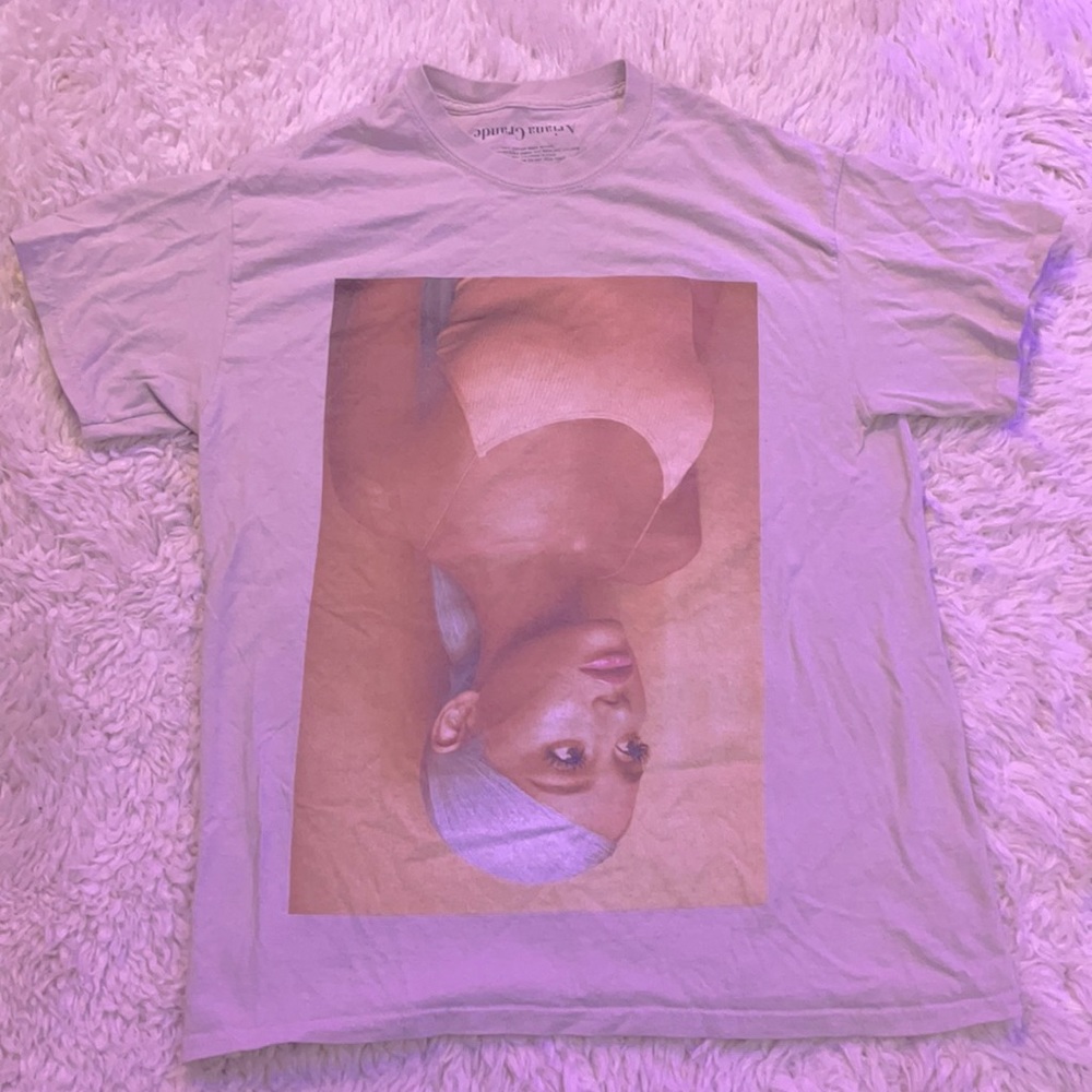 Ariana Grande - Sweetner Tour Tee